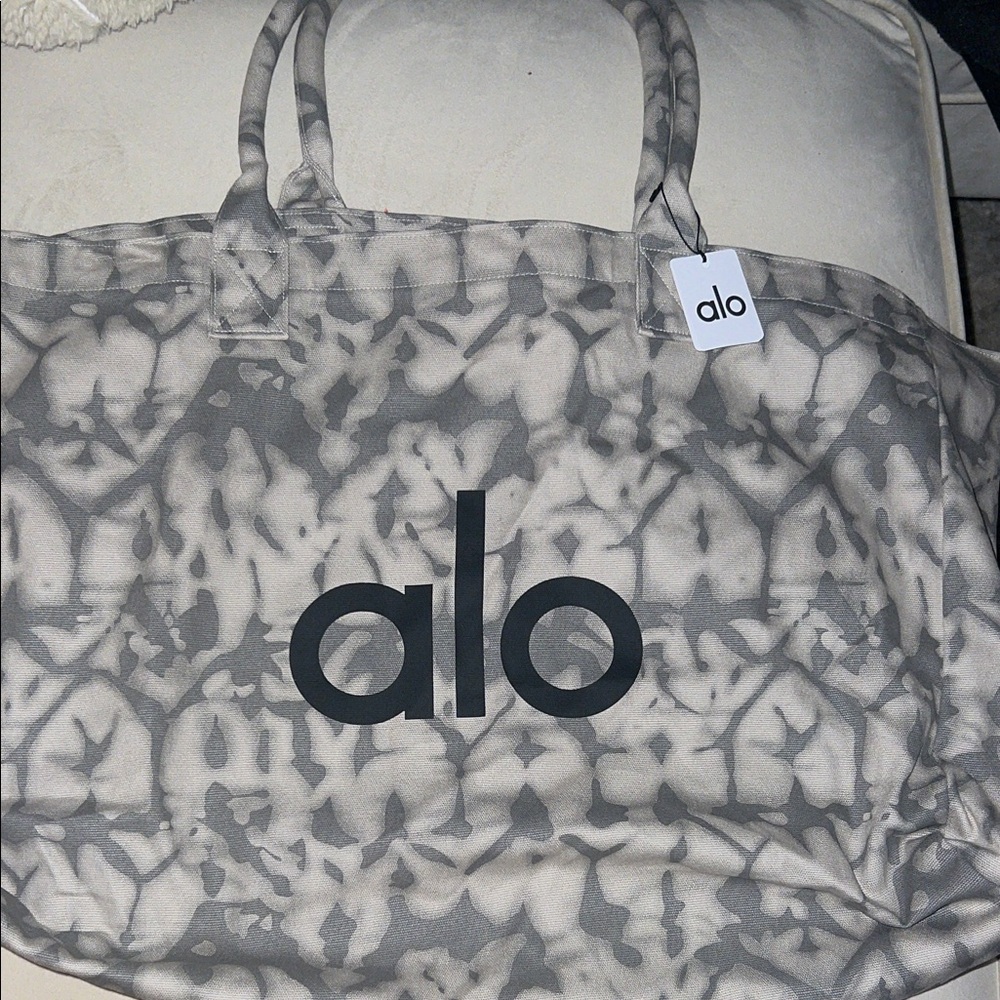 ALO Yoga Black and Gray Patterned Tote Bag